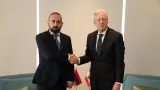 Mirzoyan Livanlı həmkarı ilə Cənubi Qafqazı müzakirə edib