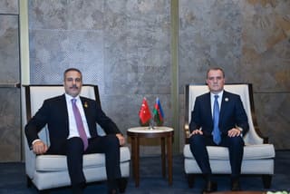 Ceyhun Bayramov Hakan Fidan ilə görüşüb