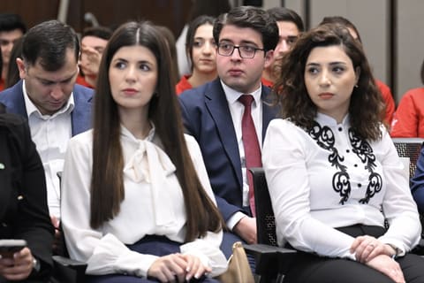 “Bir Könüllü” Tələbələrin Əməkdaşlığı İctimai Birliyinin 10 illik yubileyi qeyd olunub