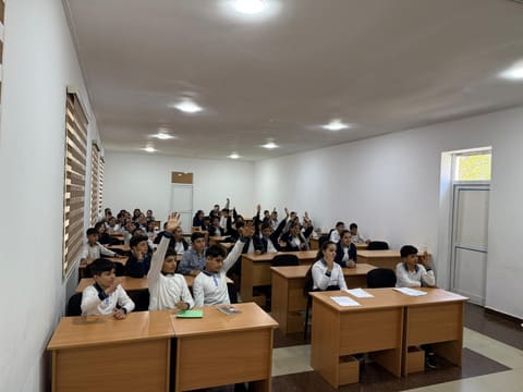 Gəncə-Daşkəsən və Lənkəran-Astara regionları üzrə “Məktəblinin hüquq bələdçisi” layihəsi keçirilib