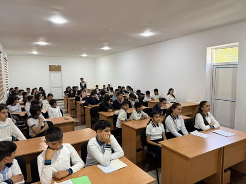 Gəncə-Daşkəsən və Lənkəran-Astara regionları üzrə “Məktəblinin hüquq bələdçisi” layihəsi keçirilib