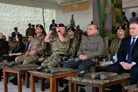 Müdafiə sənayesi naziri Pakistanda hərbi təlimi izləyib - Foto