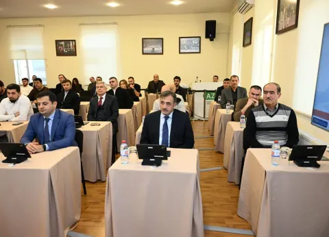 Azərbaycan Badminton Federasiyasına prezident seçilib - Fotolar
