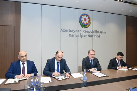 Ceyhun Bayramov Yunanıstanın yeni səfiri ilə görüşüb