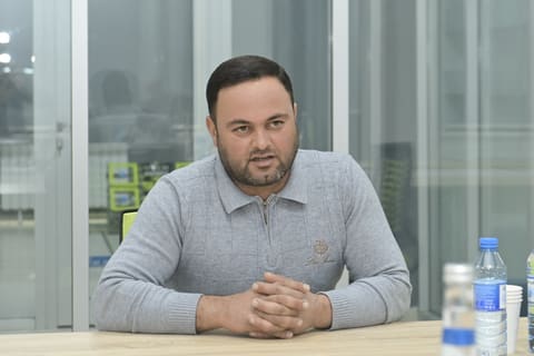 Elm və təhsil naziri Naxçıvanda vətəndaşları qəbul edib