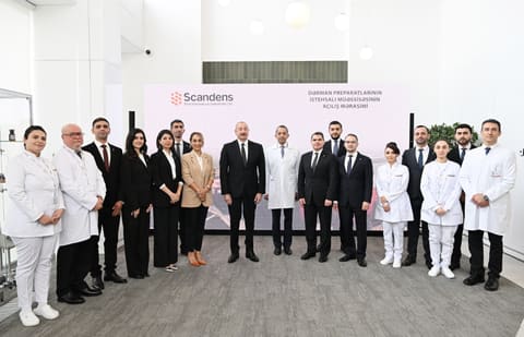  İlham Əliyev dərman preparatları istehsalı müəssisəsinin açılışında iştirak edib