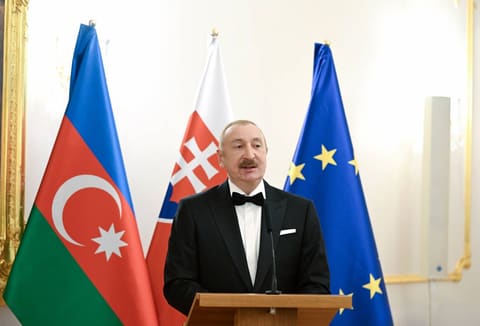 İlham Əliyevin şərəfinə rəsmi ziyafət verilib-YENİLƏNİB