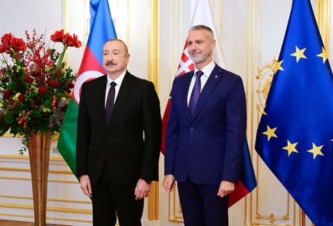 İlham Əliyevin Slovakiya Milli Şurasının sədri ilə təkbətək və geniş tərkibdə görüşləri olub - YENİLƏNİB