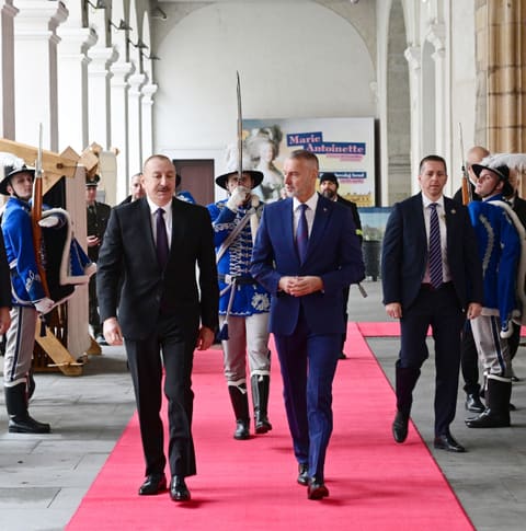 İlham Əliyevin Slovakiya Milli Şurasının sədri ilə təkbətək və geniş tərkibdə görüşləri olub - YENİLƏNİB