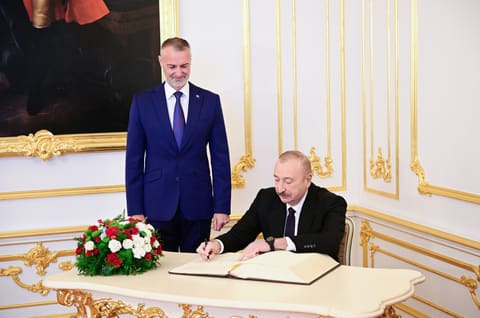 İlham Əliyevin Slovakiya Milli Şurasının sədri ilə təkbətək və geniş tərkibdə görüşləri olub - YENİLƏNİB