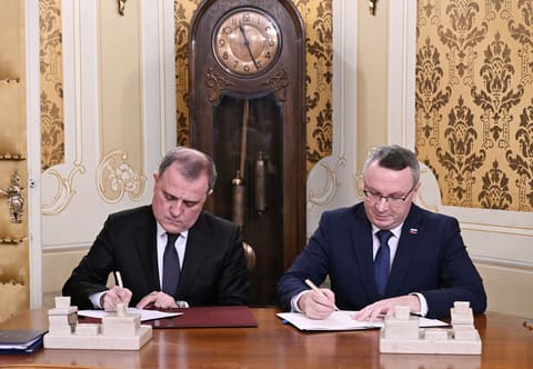 Bratislavada Azərbaycan ilə Slovakiya arasında bir sıra sənədlər imzalanıb