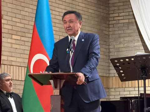 Dünya Azərbaycanlılarının Həmrəyliyi günü Vaşinqtonda türkdilli xalqların nümayəndələri ilə birlikdə qeyd edilib