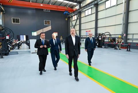 İlham Əliyev Ağdamda metal elektrik dirəklərinin istehsalı müəssisəsinin açılışında iştirak edib