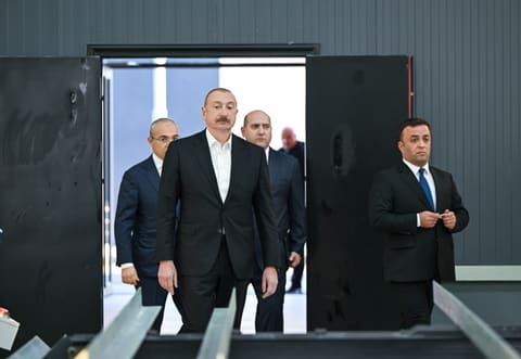 İlham Əliyev Ağdamda metal elektrik dirəklərinin istehsalı müəssisəsinin açılışında iştirak edib
