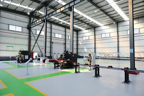 İlham Əliyev Ağdamda metal elektrik dirəklərinin istehsalı müəssisəsinin açılışında iştirak edib