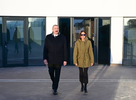 İlham Əliyev Xankəndi şəhərində Zəfər parkının açılışında iştirak edib -YENİLƏNİB
