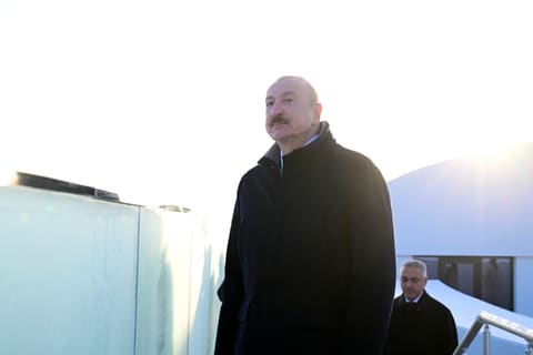 İlham Əliyev Xankəndi şəhərində Zəfər parkının açılışında iştirak edib -YENİLƏNİB