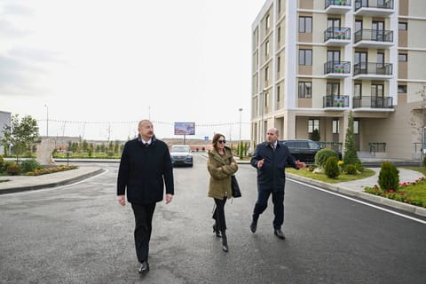 İlham Əliyev Ağdamda 2-ci yaşayış kompleksinin açılışında iştirak edib - YENİLƏNİB