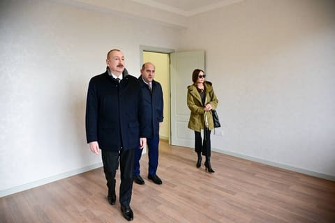 İlham Əliyev Ağdamda 2-ci yaşayış kompleksinin açılışında iştirak edib - YENİLƏNİB