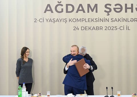 İlham Əliyev Ağdamda 2-ci yaşayış kompleksinin açılışında iştirak edib - YENİLƏNİB