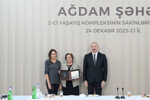 İlham Əliyev Ağdamda 2-ci yaşayış kompleksinin açılışında iştirak edib - YENİLƏNİB