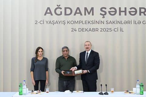 İlham Əliyev Ağdamda 2-ci yaşayış kompleksinin açılışında iştirak edib - YENİLƏNİB