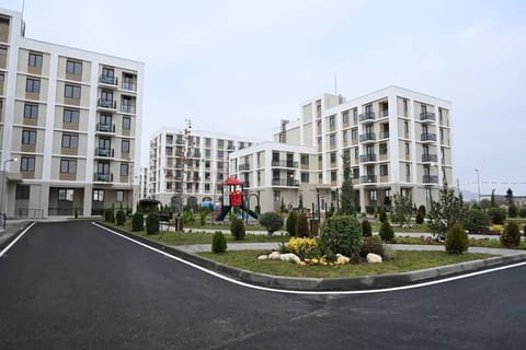 İlham Əliyev Ağdamda 2-ci yaşayış kompleksinin açılışında iştirak edib - YENİLƏNİB