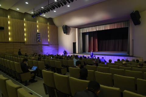 İrəvan Dövlət Azərbaycan Dram Teatrının binası istifadəyə verilib