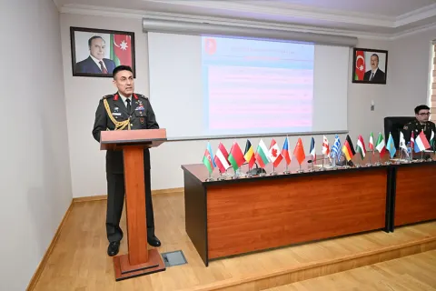 Hərbi attaşelərlə toplantı keçirilib - Fotolar