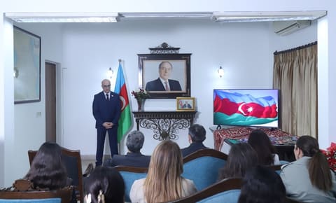 Dünya Azərbaycanlılarının Həmrəyliyi Günü Hindistanda qeyd edilib