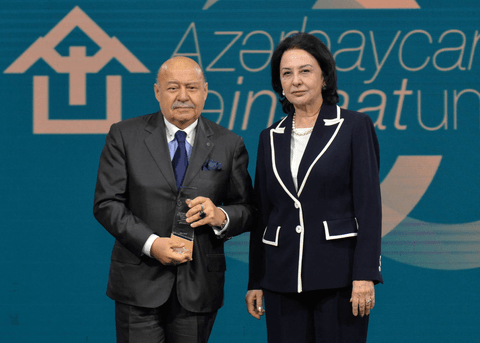 Emin Əmrullayev AzMİU-nun 50 illik yubiley tədbirində iştirak edib