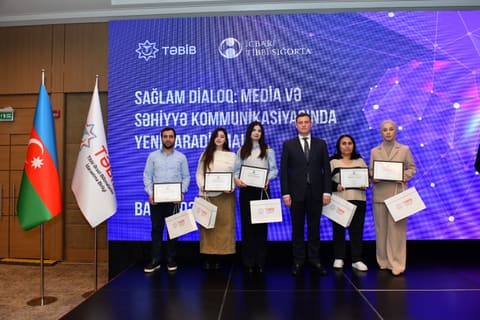 “Sağlam dialoq: media və səhiyyə kommunikasiyasında yeni paradiqmalar” mövzusunda təlim keçirilib