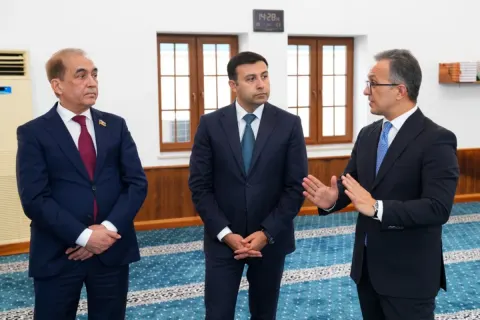 Ramin Məmmədov Qarabaqqal kənd məscidini ziyarət edib - Fotolar