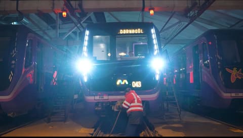 Daha bir yeni nəsil qatar xəttə buraxılıb - VİDEO
