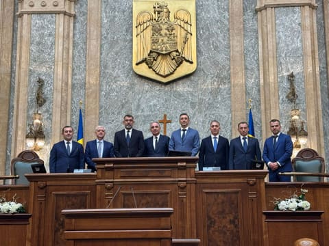 Kamran Əliyev Rumıniyada işgüzar səfərdədir