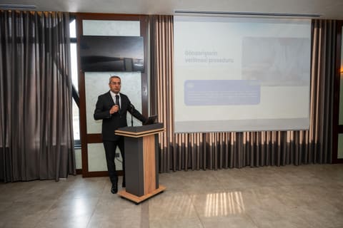 “İcbari tibbi sığorta sisteminin işləmə prinsipləri və tibbi xidmətlərin təşkili” mövzusunda təlim keçirilib