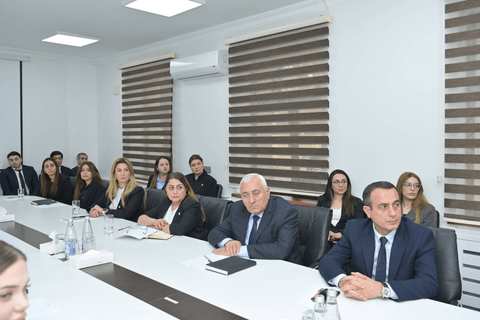 Peşə Təhsili üzrə Dövlət Agentliyinin yeni direktoru kollektivə təqdim olunub - Fotolar