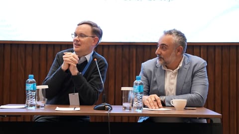 Stanford Mühəndislik Məktəbinin Qlobal və Onlayn Təhsil Mərkəzi Azərbaycanda “Süni intellekt liderliyi” təliminə başlayıb