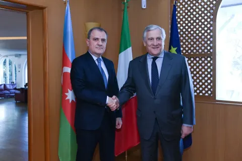 Ceyhun Bayramov və Antonio Tayani strateji tərəfdaşlığın inkişafını müzakirə ediblər - Yenilənib - Fotolar