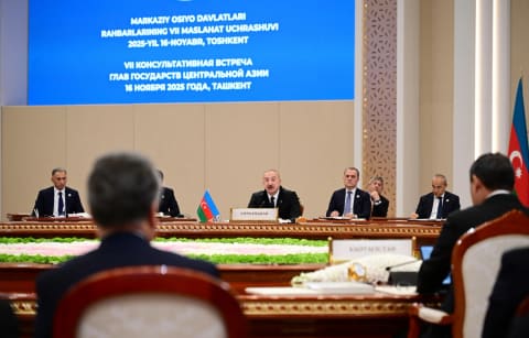 İlham Əliyev Mərkəzi Asiya Dövlət Başçılarının 7-ci Məşvərət Görüşünün iclasında çıxış edib - YENİLƏNİB