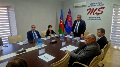 Azərbaycan Mətbuat Şurasının Dil Komissiyasının tərkibi müəyyənləşib - Fotolar