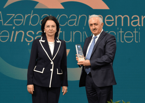 Emin Əmrullayev AzMİU-nun 50 illik yubiley tədbirində iştirak edib