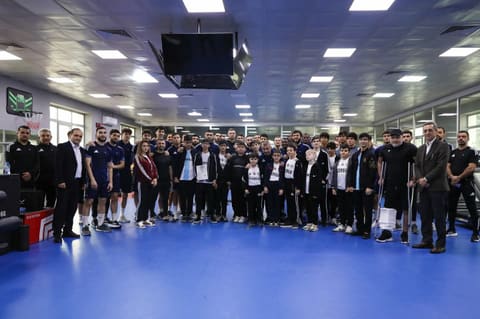 “Qarabağ” FK-da internat məktəbi şagirdləri ilə görüş keçirilib