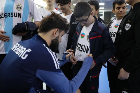 “Qarabağ” FK-da internat məktəbi şagirdləri ilə görüş keçirilib