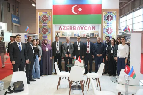 Azərbaycan Beynəlxalq Kitab Sərgisində təmsil olunur - Fotolar