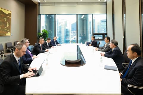 Azərbaycan və Koreya mərkəzi bankları arasında əməkdaşlığın genişləndirilməsi müzakirə olunub