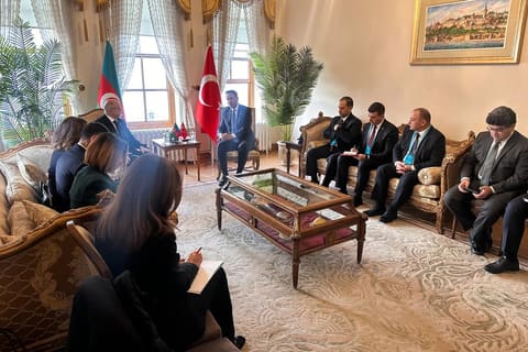Pərviz Şahbazov türkiyəli həmkarı ilə enerji əməkdaşlığını müzakirə edib
