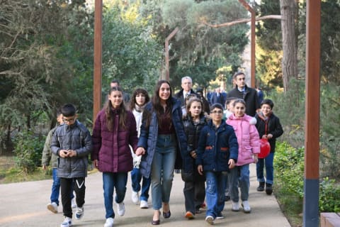 Leyla Əliyeva Mərkəzi Nəbatat bağında uşaqlar üçün təşkil olunan tədbirdə iştirak edib