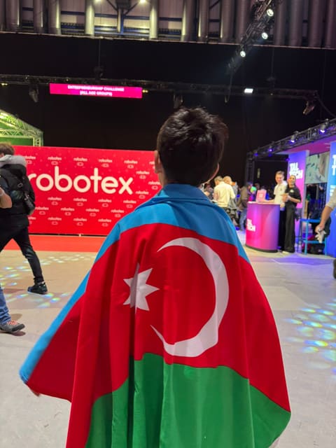 Azərbaycanlı məktəblilərin “Medibot” layihəsi beynəlxalq yarışda qalib oldu
