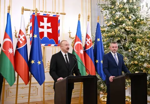 Azərbaycan və Slovakiya prezidentləri mətbuata bəyanatlarla çıxış ediblər - YENİLƏNİB